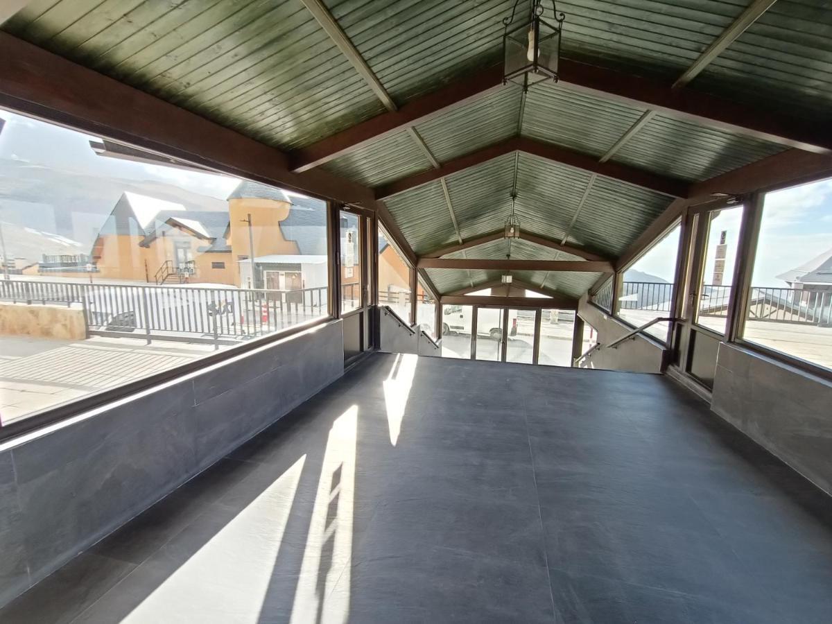 Apartamento Sierra Nevada Ski Y Ciclismo Bagian luar foto